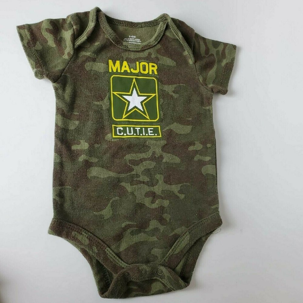 TOPSVILLE Military Camo Onesie MAJOR CUTIE 3-6m